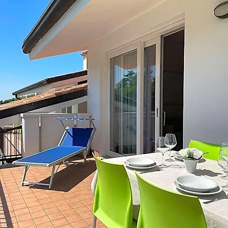 Bran & Denise Hotel 3*